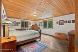335 Tamarack Ln - Photo 17