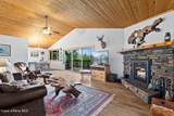 335 Tamarack Ln - Photo 5