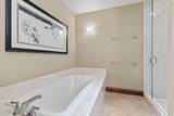1031 Island Green Dr - Photo 32