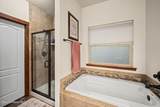 6944 Glensford Dr - Photo 21