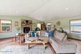 5348 Stach Rd - Photo 6