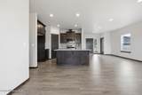 693 Monashee Ln - Photo 10