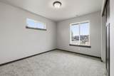 693 Monashee Ln - Photo 37