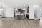 693 Monashee Ln - Photo 6