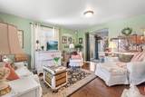 203 Homestead Ave - Photo 2