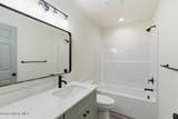 415 F St - Photo 14