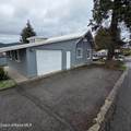 429 8th St - Photo 37