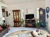 11 Mission Ave - Photo 5