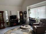 11 Mission Ave - Photo 6