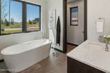15055 Chalk Hill Dr - Photo 8