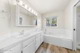 900 Riverside Harbor Dr - Photo 33