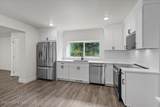 326 Park St - Photo 12