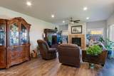 318 Creekview Ct - Photo 11