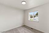 2544 Chaumont Ln - Photo 17