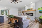 944 Balcony Dr - Photo 17