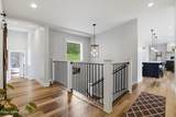 944 Balcony Dr - Photo 24
