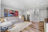 944 Balcony Dr - Photo 41