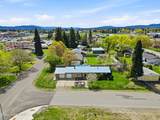 468 Helen Ave - Photo 2