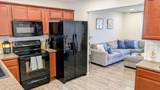 1627 Zoey Ln - Photo 5