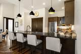 563 Lakeshore Ave - Photo 10