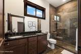 563 Lakeshore Ave - Photo 21