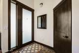 563 Lakeshore Ave - Photo 5