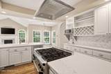 1611 Heritage Ln - Photo 17