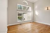 1611 Heritage Ln - Photo 7