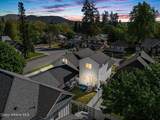 723 7th St - Photo 2