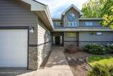 8128 Stonehaven Dr - Photo 2