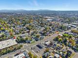 1704 Ash St - Photo 11
