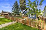 302 16th St - Photo 4
