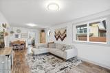 1204 Foster Ave - Photo 2