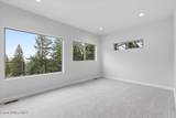 21941 Lakeview Dr - Photo 19