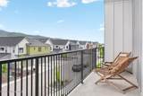 1033 Railroad Ave - Photo 20