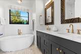 8033 Gozzer Rd - Photo 47