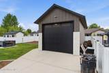 9061 Raintree Ln - Photo 32