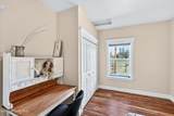 14829 Burnett Rd - Photo 23