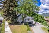 210 Market Ave - Photo 3
