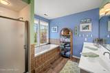 121 Linden St - Photo 19