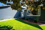 121 Linden St - Photo 5