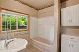 24305 Lakeview Blvd - Photo 18