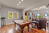 555 Harbor View Dr - Photo 16
