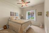 555 Harbor View Dr - Photo 39