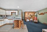 8642 Upper Twin Lake Shore Rd - Photo 18