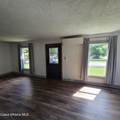 431 12th St - Photo 3
