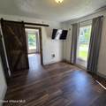 431 12th St - Photo 5