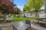 726 11th St - Photo 10