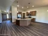 670 Valley St - Photo 13
