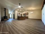 670 Valley St - Photo 9